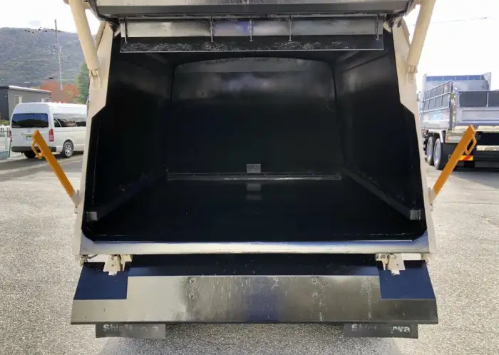 いすゞ エルフ 小型 パッカー車 プレス式 2PG-NPR88YNの中古トラック画像10