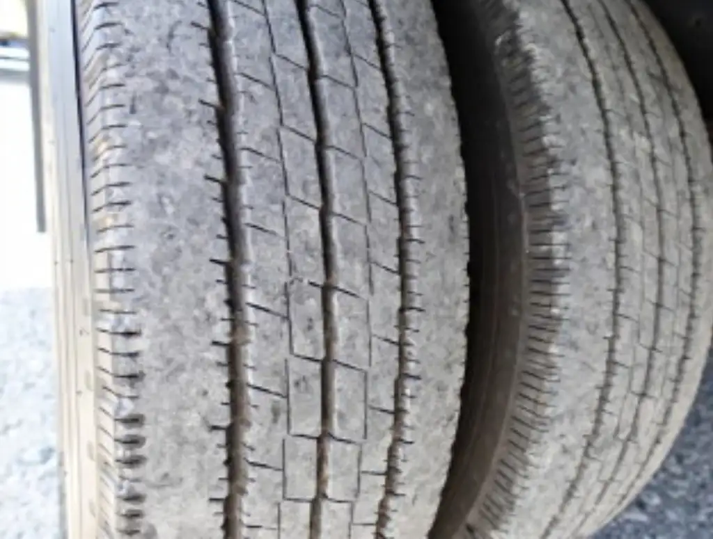 三菱 キャンター 小型 ウイング PDG-FE82D H20の中古トラック画像20