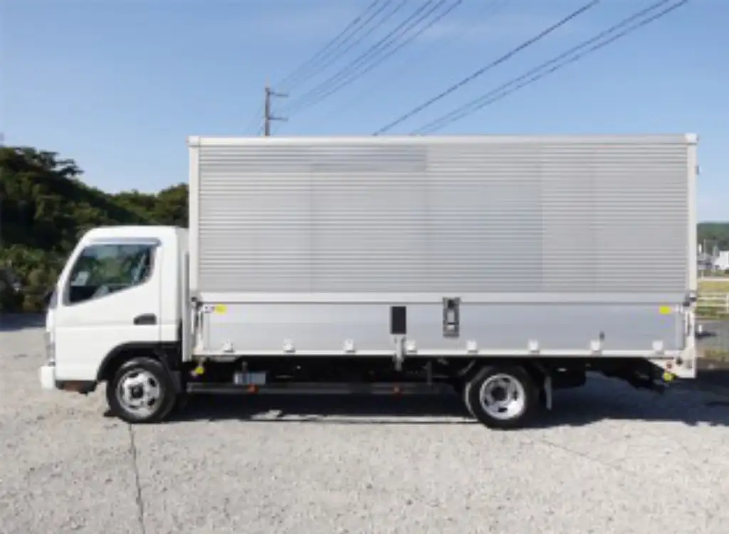 三菱 キャンター 小型 ウイング PDG-FE82D H20の中古トラック画像5