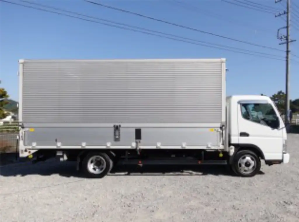 三菱 キャンター 小型 ウイング PDG-FE82D H20の中古トラック画像3