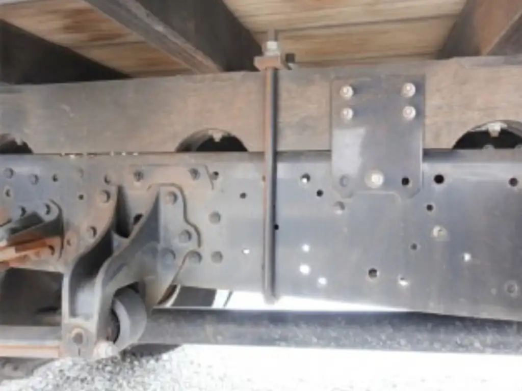 三菱 ファイター 中型/増トン 平ボディ アルミブロック ベッドの中古トラック画像像17