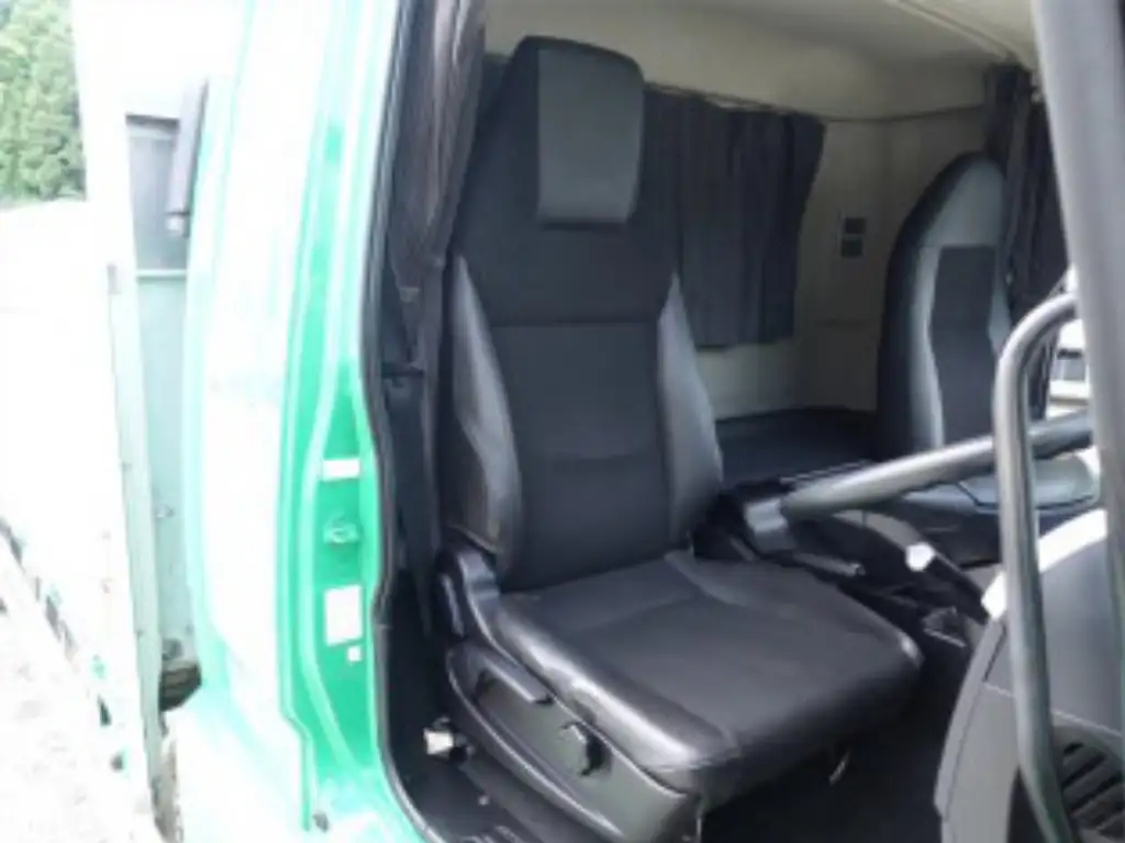 三菱 ファイター 中型/増トン 平ボディ アルミブロック ベッドの中古トラック画像11