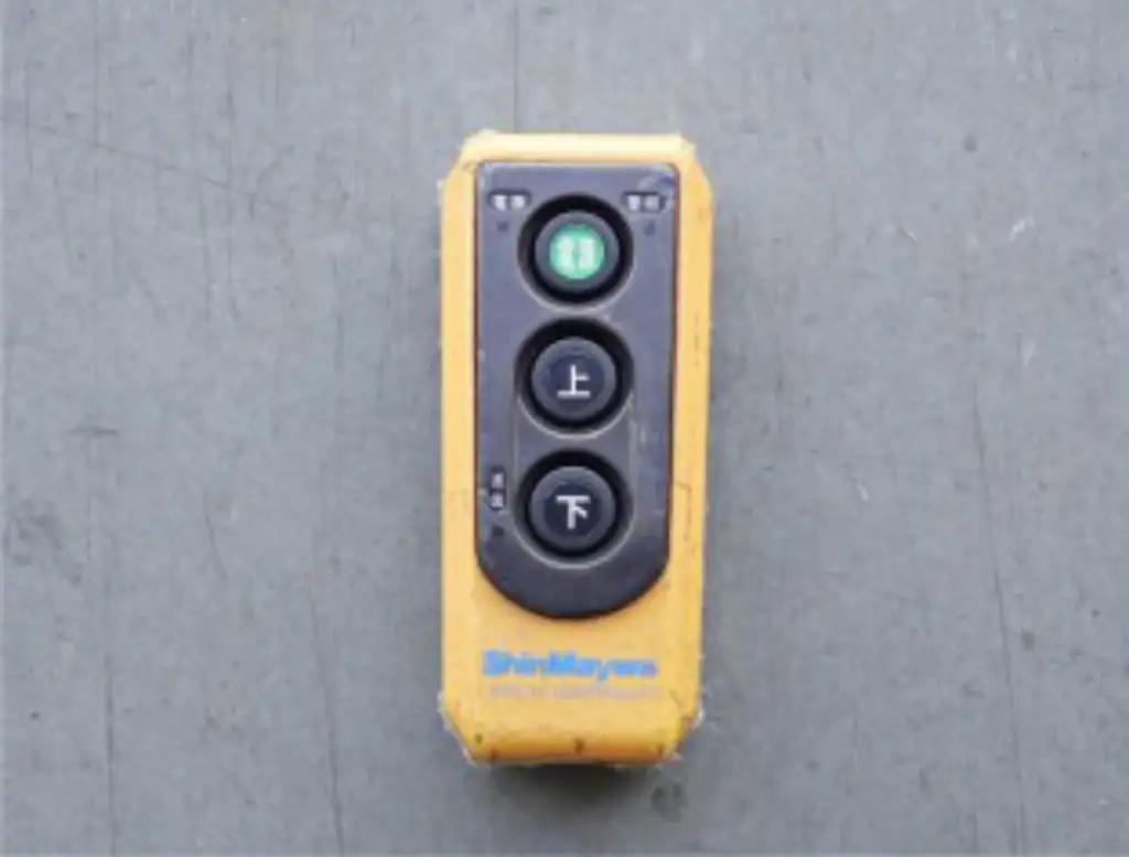 日野 レンジャー 中型/増トン ウイング パワーゲート 床鉄板の中古トラック画像9