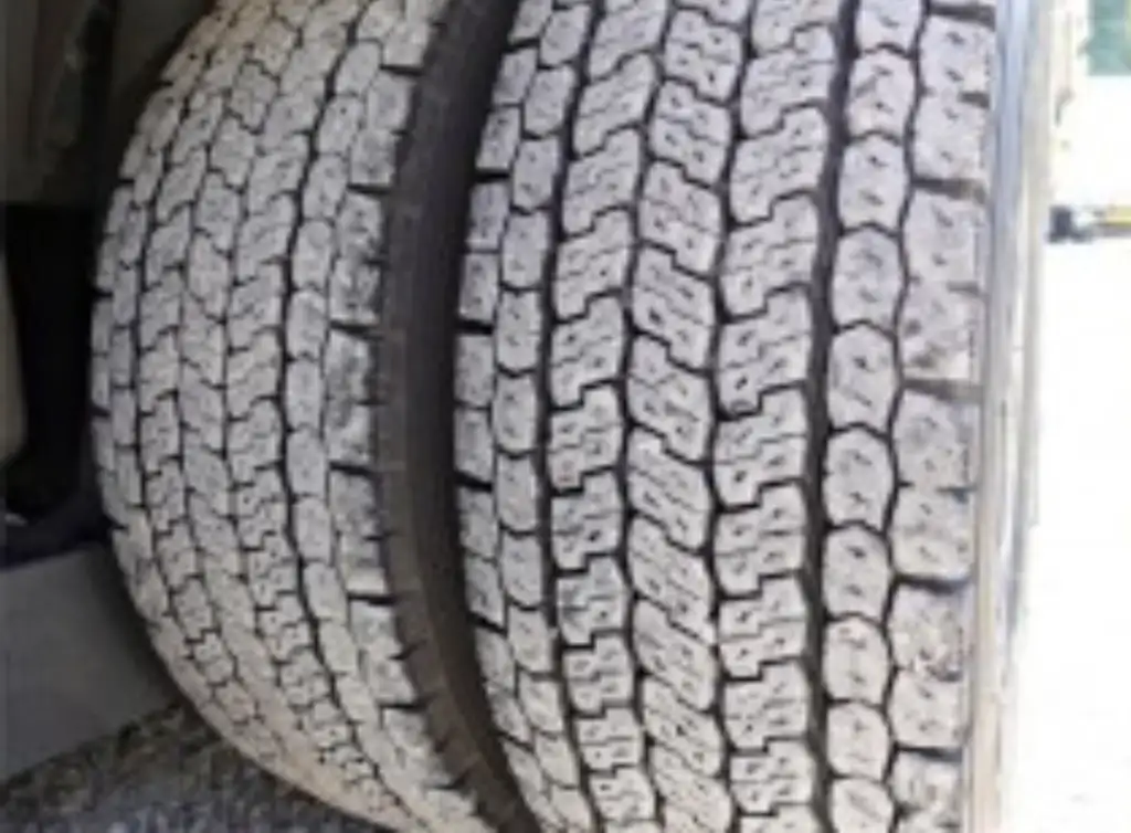 日産UD クオン 大型 ウイング パワーゲート エアサスの中古トラック画像20