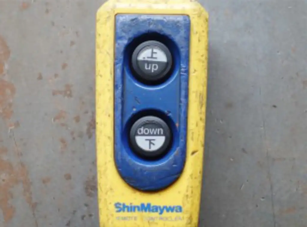 三菱 ファイター 中型/増トン ウイング パワーゲート 床鉄板の中古トラック画像10