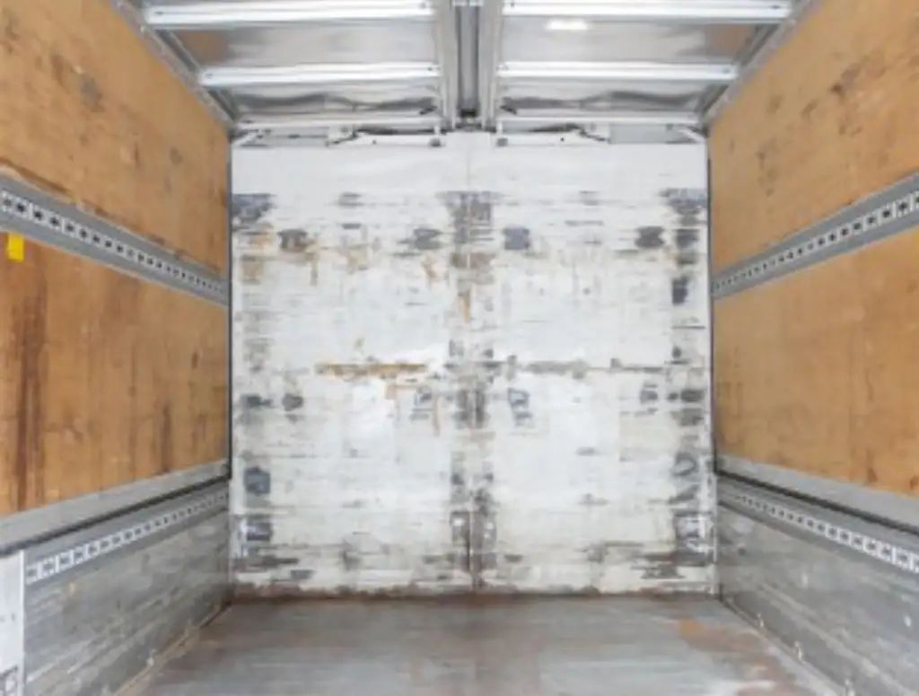 三菱 ファイター 中型/増トン ウイング パワーゲート 床鉄板の中古トラック画像7