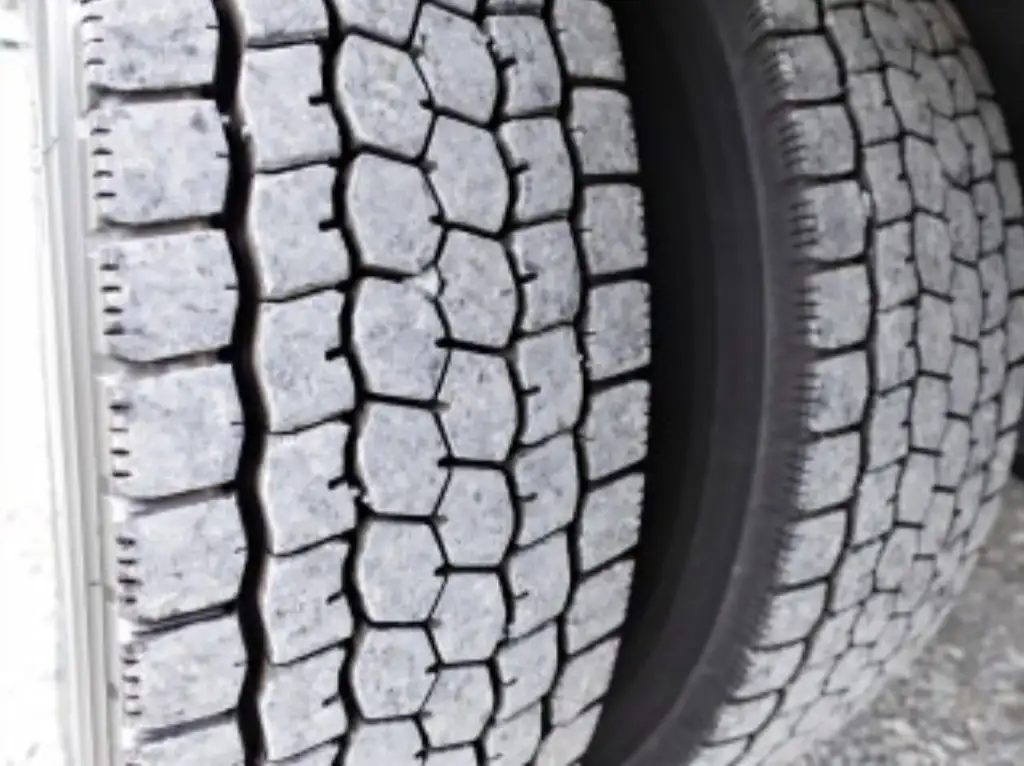 いすゞ フォワード 中型/増トン ウイング パワーゲート ベッドの中古トラック画像20