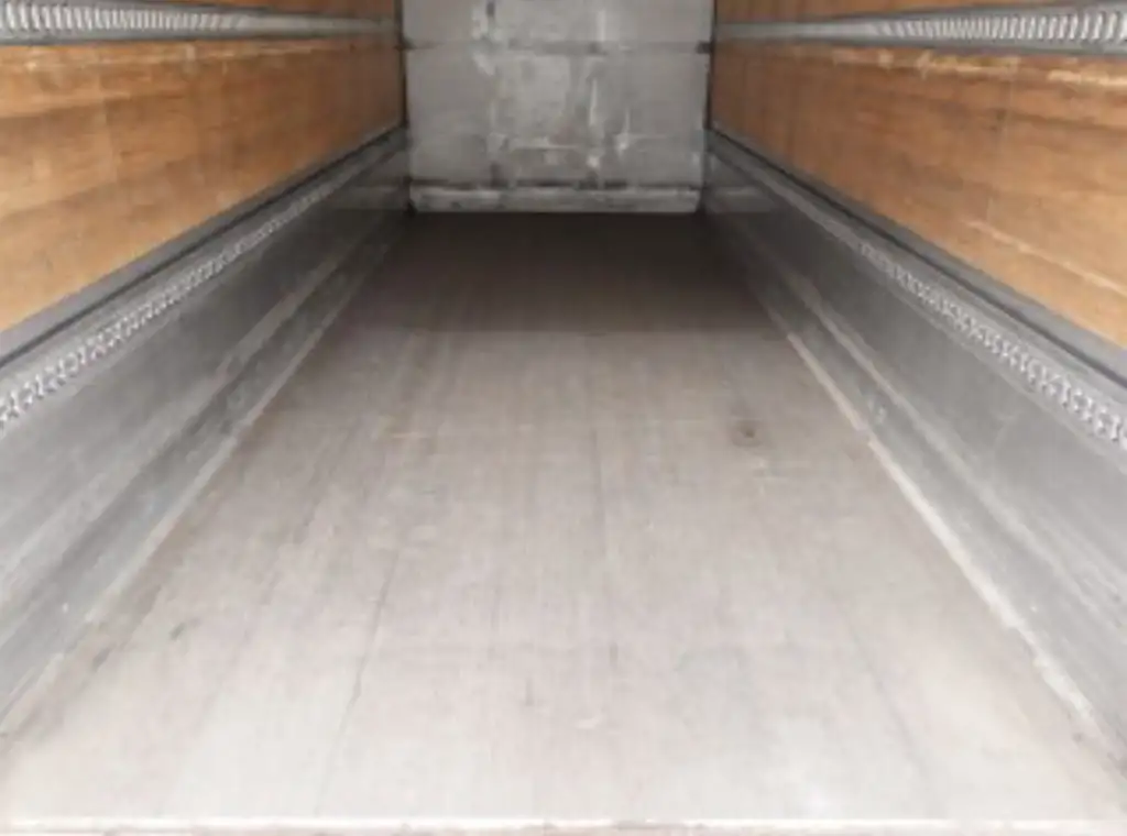 いすゞ フォワード 中型/増トン ウイング パワーゲート ベッドの中古トラック画像7