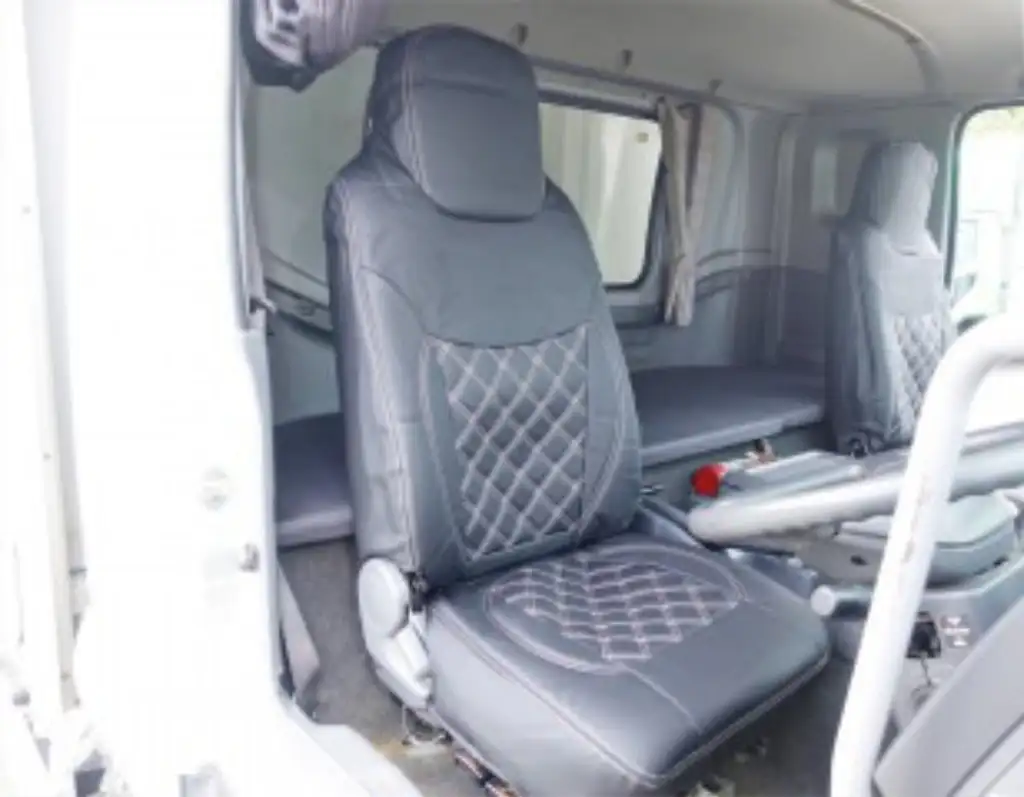 いすゞ フォワード 中型/増トン ウイング パワーゲート ベッドの中古トラック画像10