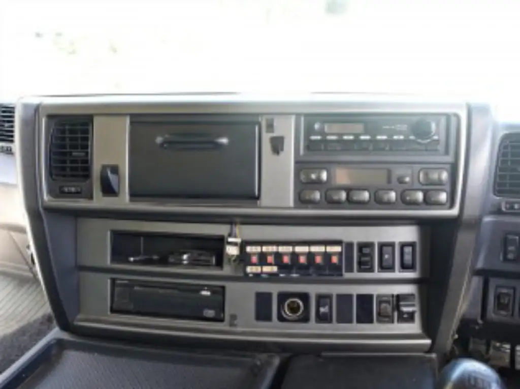 日野 プロフィア 大型 ウイング パワーゲート エアサスの中古トラック画像14