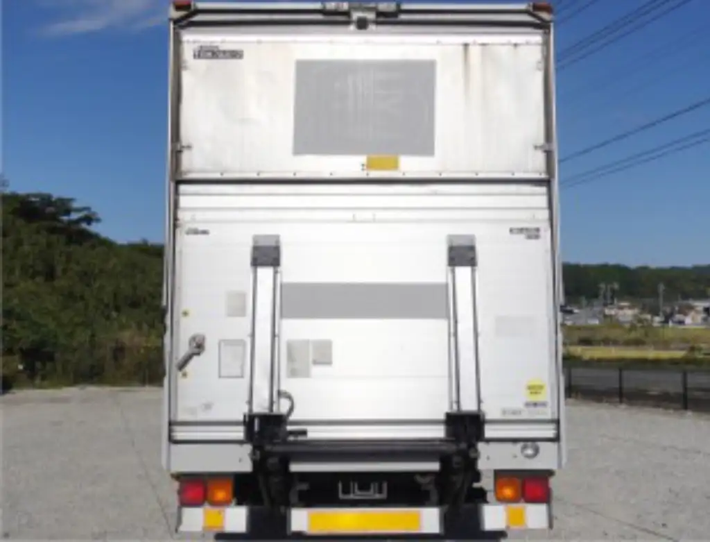 日野 プロフィア 大型 ウイング パワーゲート エアサスの中古トラック画像4