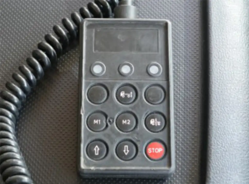 日野 プロフィア 大型 ウイング パワーゲート エアサスの中古トラック画像15