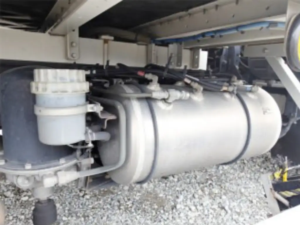 三菱 ファイター 中型/増トン ウイング パワーゲート エアサスの中古トラック画像18