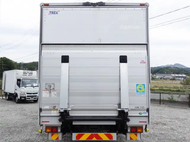 三菱 ファイター 中型/増トン ウイング パワーゲート エアサスの中古トラック画像4