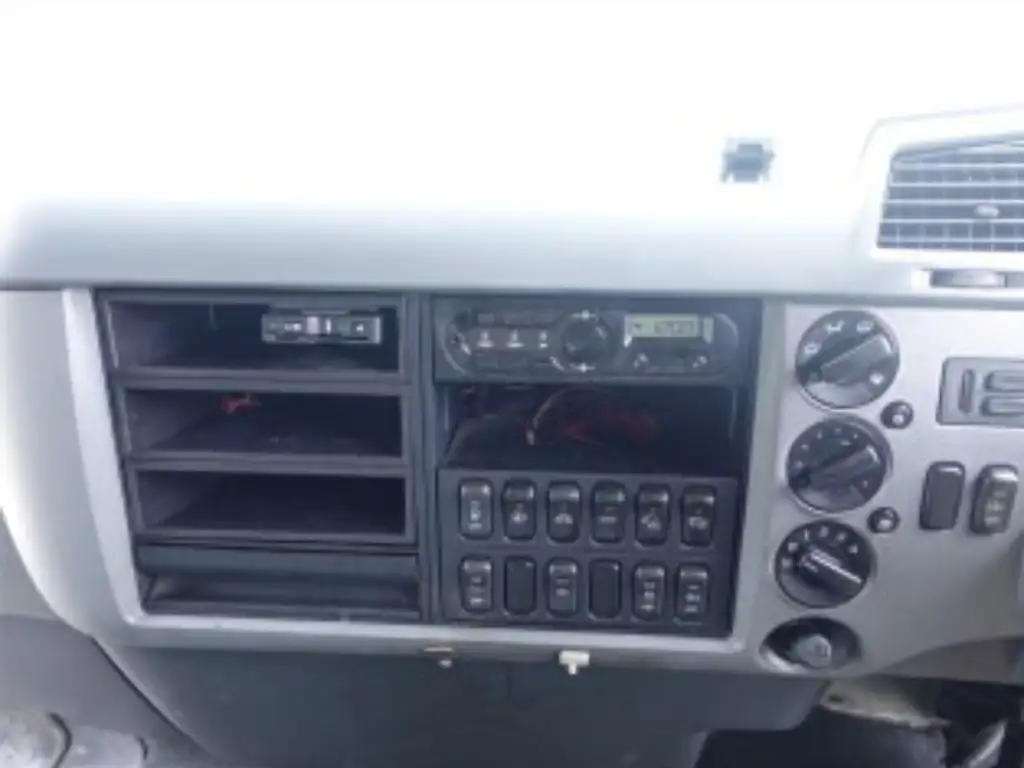 三菱 ファイター 中型/増トン ウイング パワーゲート エアサスの中古トラック画像13