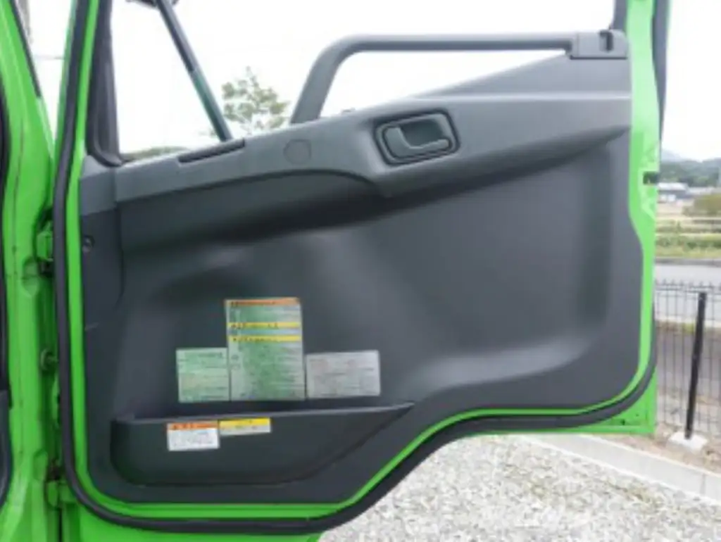 三菱 ファイター 中型/増トン ウイング パワーゲート エアサスの中古トラック画像15