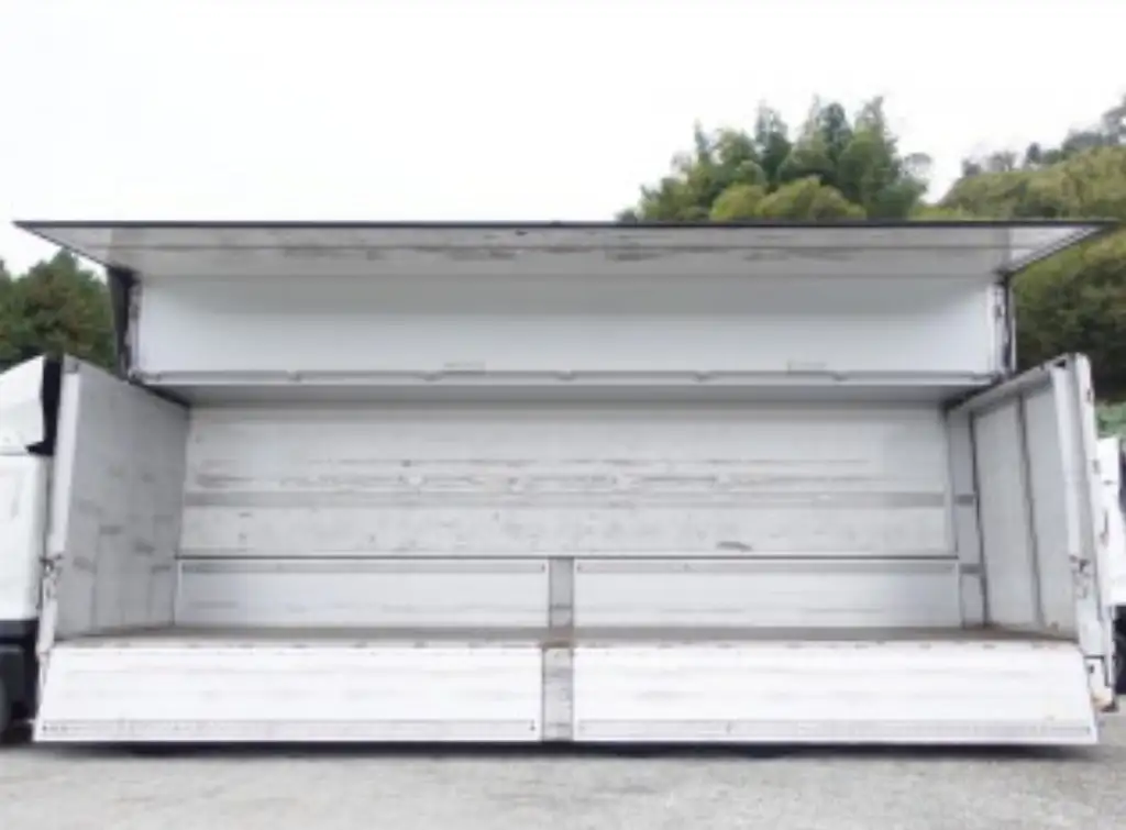 三菱 スーパーグレート 大型 ウイング エアサス ベッドの中古トラック画像6