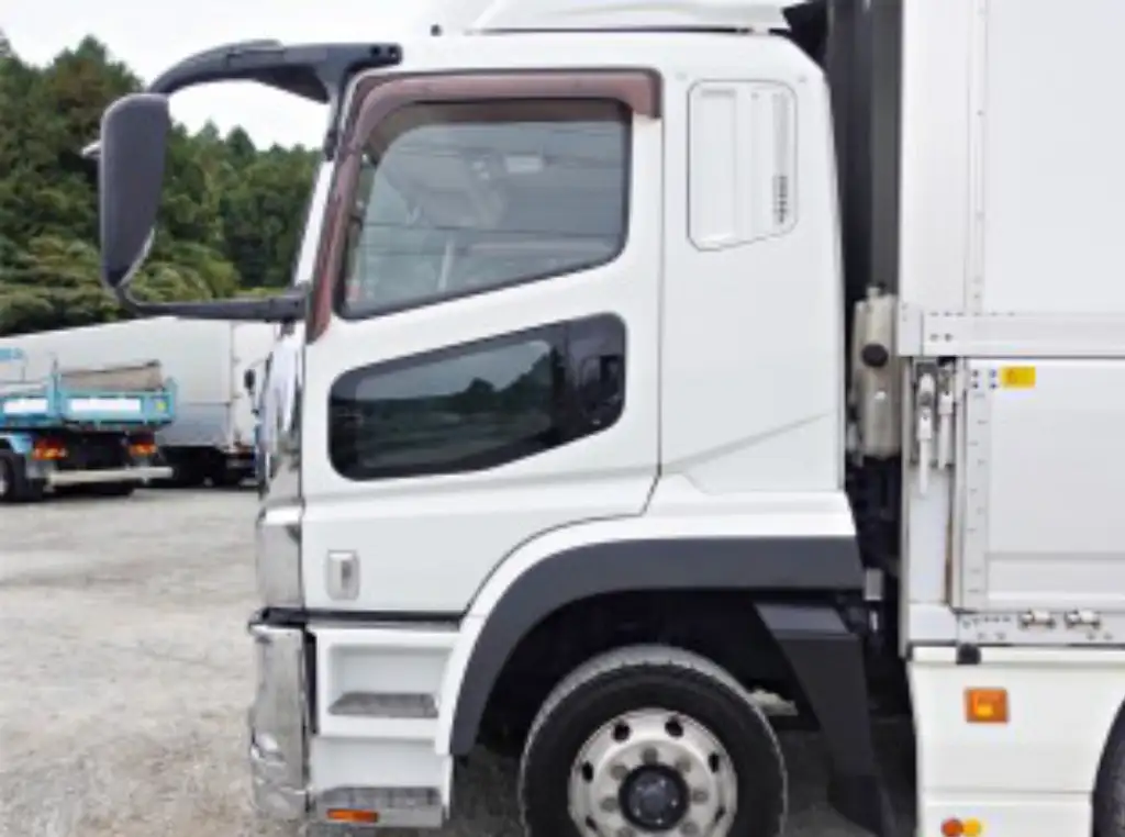 三菱 スーパーグレート 大型 ウイング エアサス ベッドの中古トラック画像9