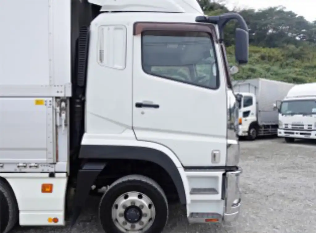 三菱 スーパーグレート 大型 ウイング エアサス ベッドの中古トラック画像8