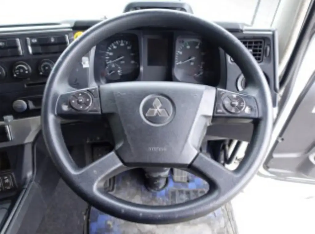 三菱 スーパーグレート 大型 ウイング エアサス ベッドの中古トラック画像11