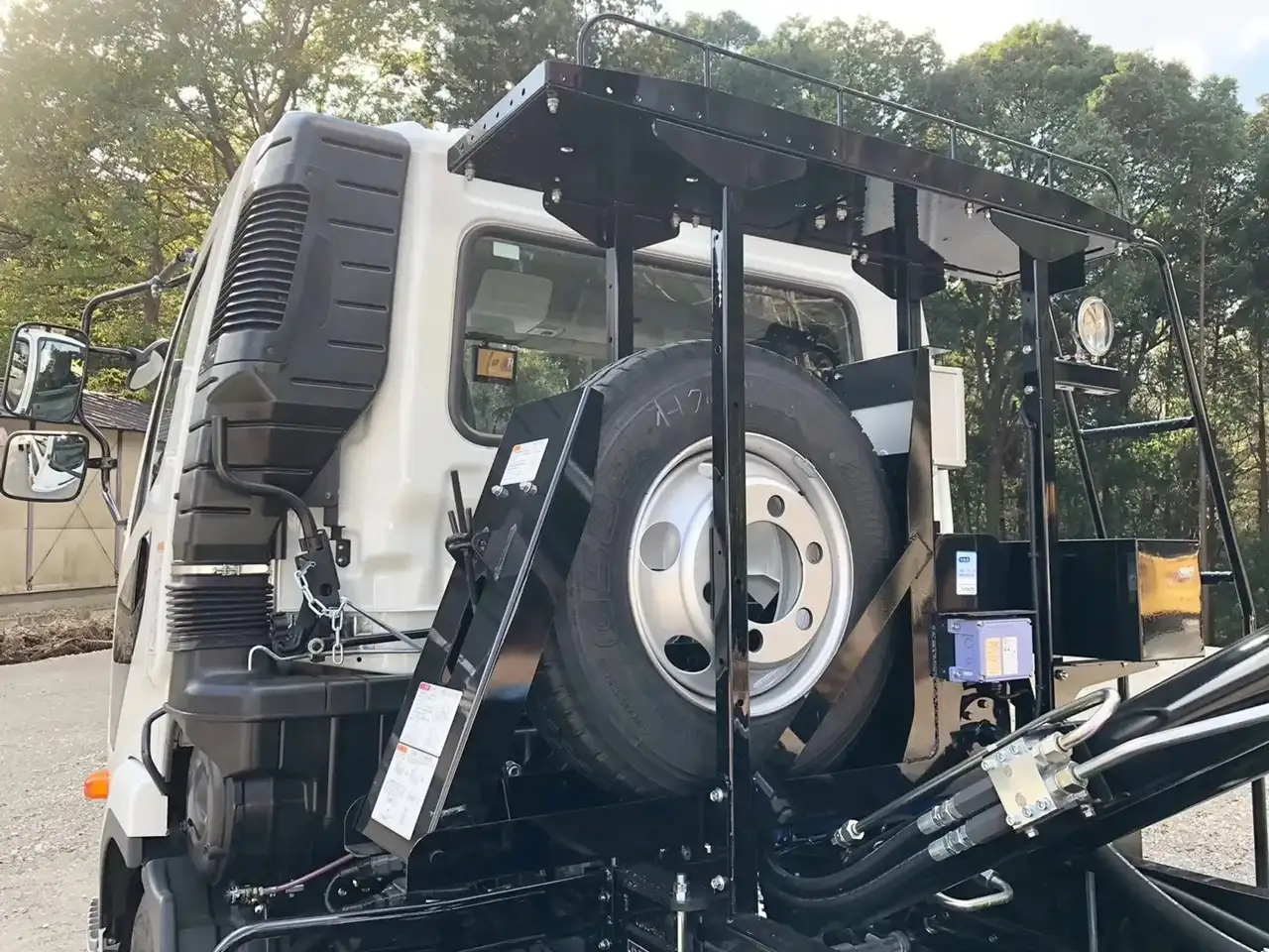 三菱 ファイター 中型/増トン アームロール ツインホイスト 2KG-FK72Fの中古トラック画像9