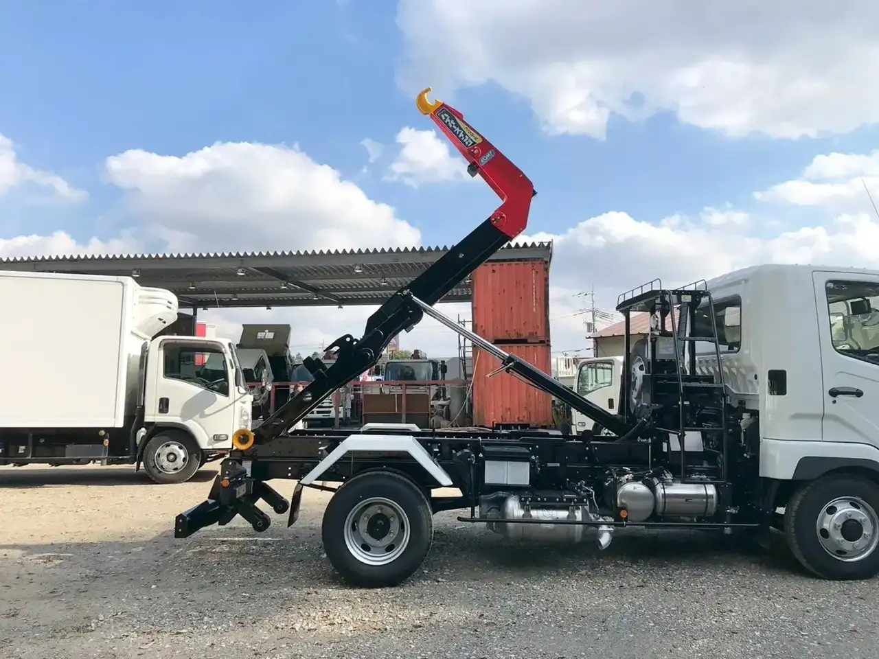 三菱 ファイター 中型/増トン アームロール ツインホイスト 2KG-FK72Fの中古トラック画像6