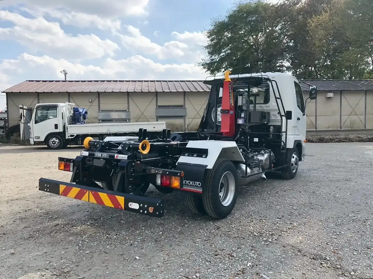 三菱 ファイター 中型/増トン アームロール ツインホイスト 2KG-FK72Fの中古トラック画像3