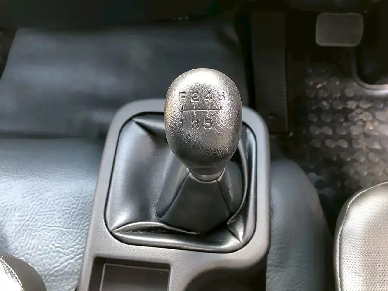 三菱 ファイター 中型/増トン アームロール ツインホイスト 2KG-FK72Fの中古トラック画像15