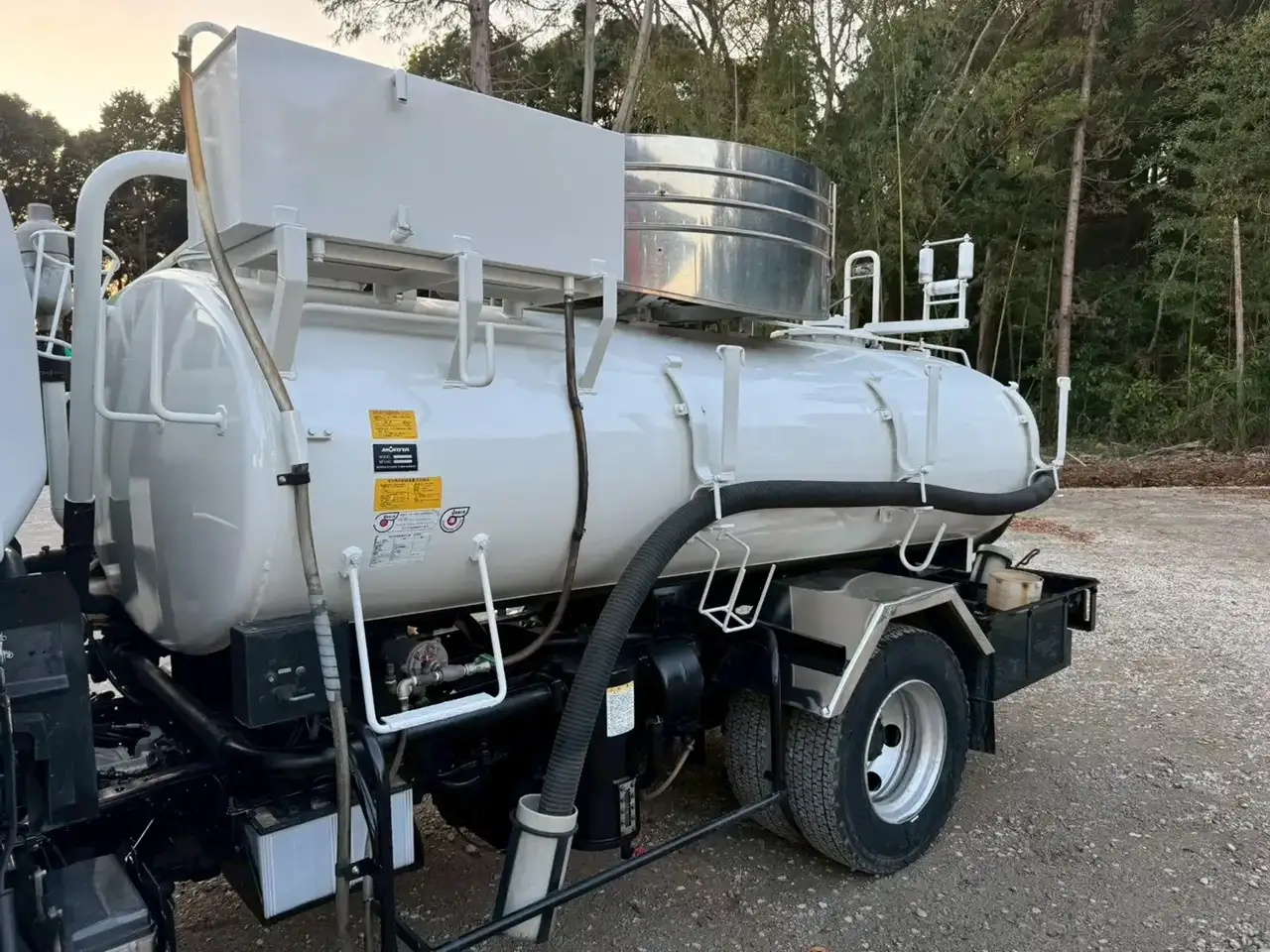 いすゞ エルフ 小型 タンク車 バキューム SKG-NPR85YNの中古トラック画像6