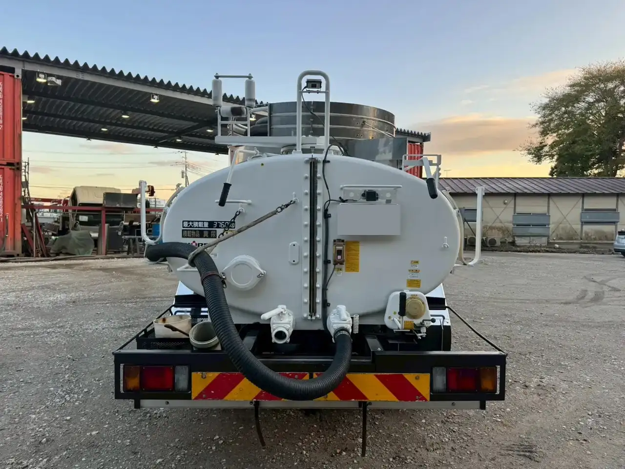 いすゞ エルフ 小型 タンク車 バキューム SKG-NPR85YNの中古トラック画像4