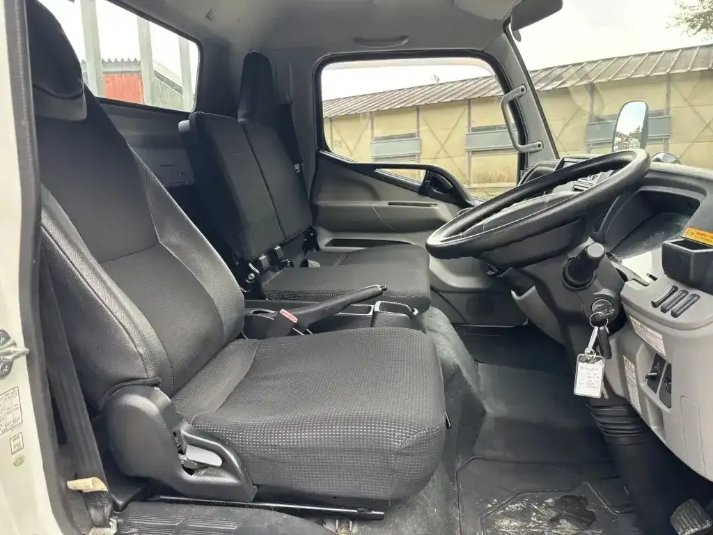 三菱 キャンター 小型 平ボディ パワーゲート TPG-FEB50の中古トラック画像11