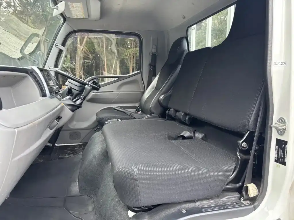 三菱 キャンター 小型 平ボディ パワーゲート TPG-FEB50の中古トラック画像12