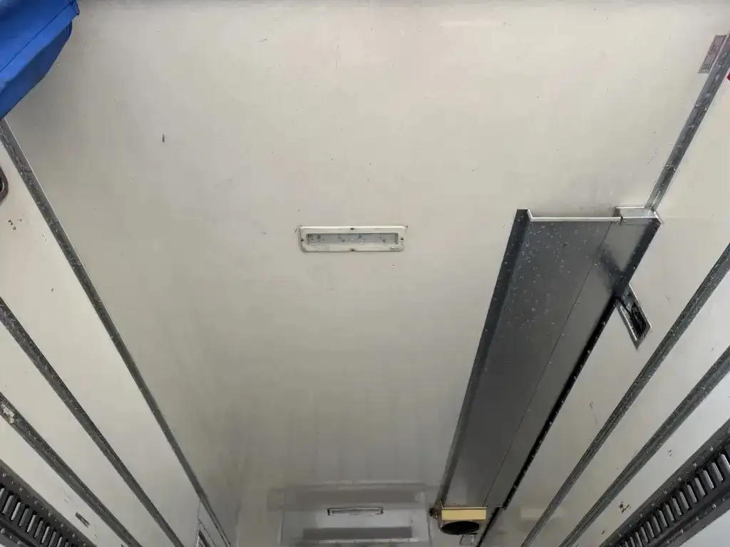 いすゞ エルフ 小型 冷凍冷蔵 低温 パワーゲートの中古トラック画像10