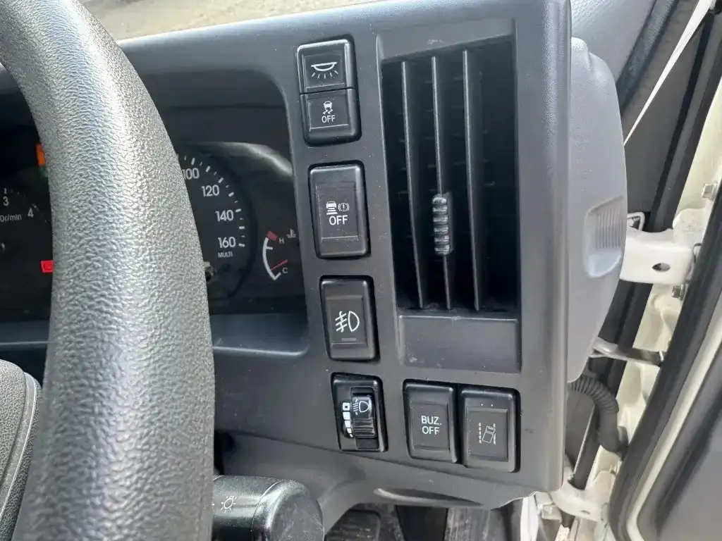 いすゞ エルフ 小型 冷凍冷蔵 低温 パワーゲートの中古トラック画像13