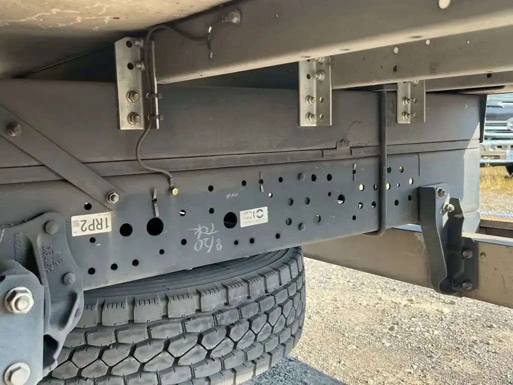 いすゞ エルフ 小型 冷凍冷蔵 保冷 2室の中古トラック画像18