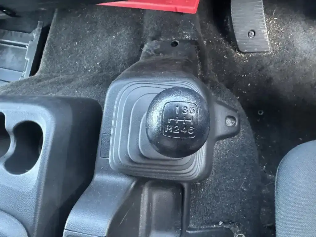 日野 レンジャー 中型/増トン ウイング エアサス ベッドの中古トラック画像15