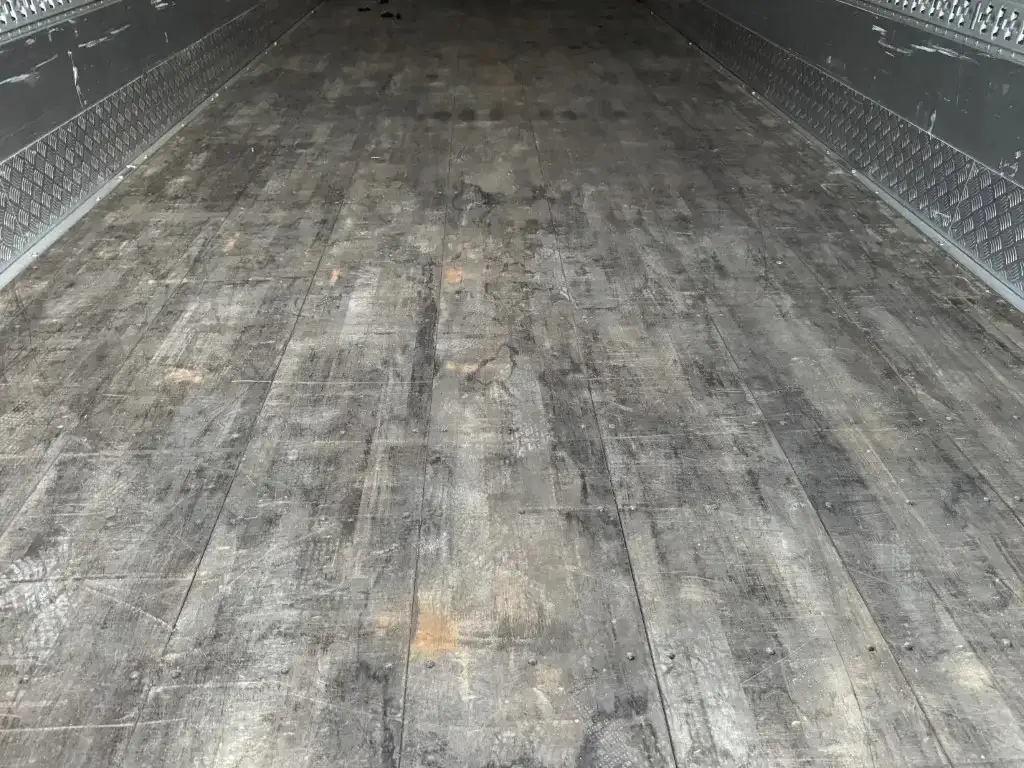 日産UD コンドル 中型/増トン ウイング パワーゲート エアサスの中古トラック画像9