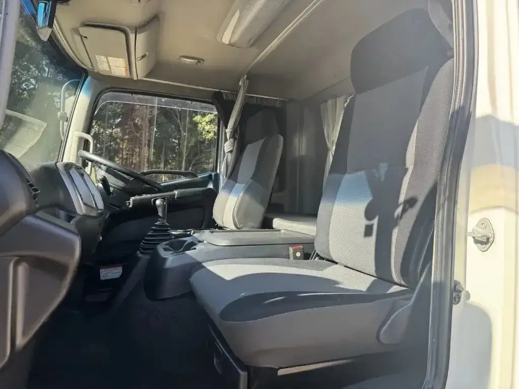 日野 レンジャー 中型/増トン ウイング ベッド TKG-FD9JLAAの中古トラック画像12