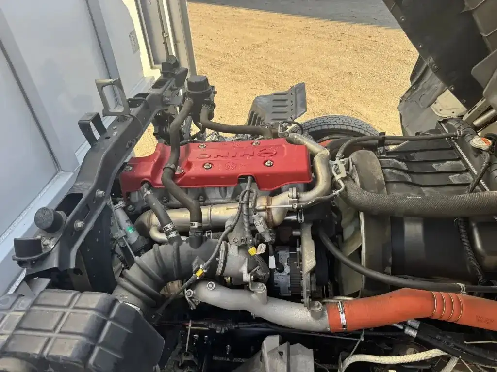 日野 レンジャー 中型/増トン ウイング ベッド TKG-FD9JLAAの中古トラック画像19