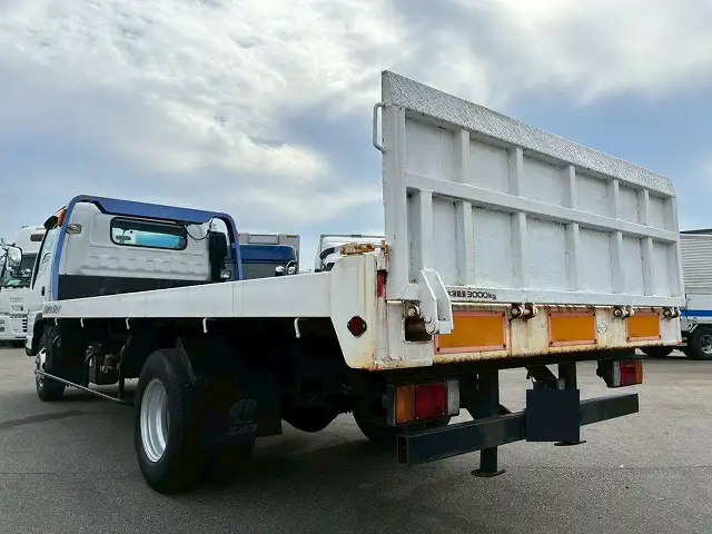 いすゞ エルフ 小型 車両重機運搬 ラジコン ウインチの中古トラック画像4