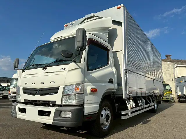 三菱 キャンター 小型 ウイング TKG-FED90 H28 の中古トラック【車両No.200893】