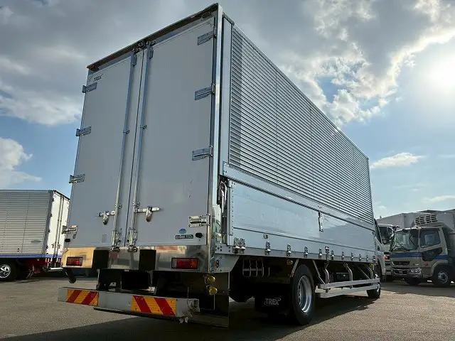 三菱 キャンター 小型 ウイング TKG-FED90 H28の中古トラック画像3