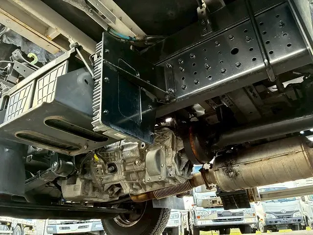 三菱 キャンター 小型 ウイング TKG-FED90 H28の中古トラック画像16