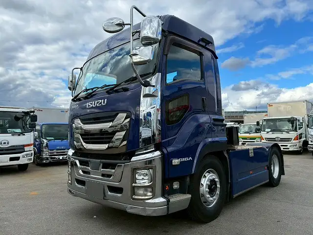 いすゞ ギガ 大型 トラクター ハイルーフ 1デフ の中古トラック【車両No.201235】