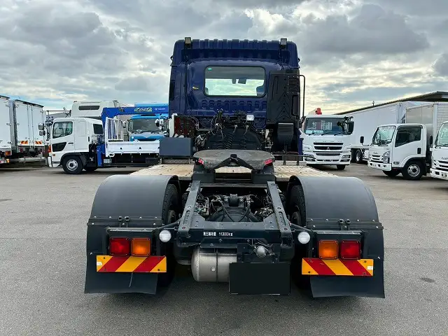 いすゞ ギガ 大型 トラクター ハイルーフ 1デフの中古トラック画像4