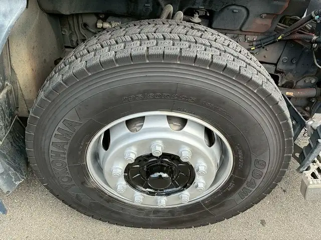 いすゞ ギガ 大型 トラクター ハイルーフ 1デフの中古トラック画像20