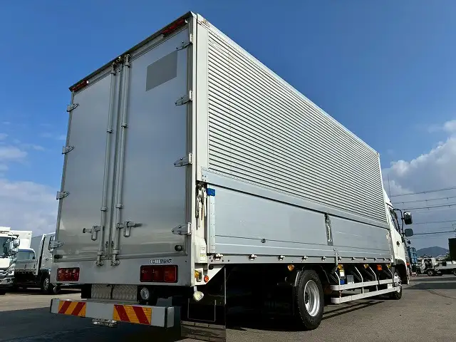 日野 レンジャー 中型/増トン ウイング エアサス ベッドの中古トラック画像3