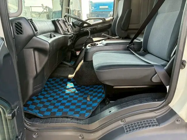 日野 レンジャー 中型/増トン ウイング エアサス ベッドの中古トラック画像12