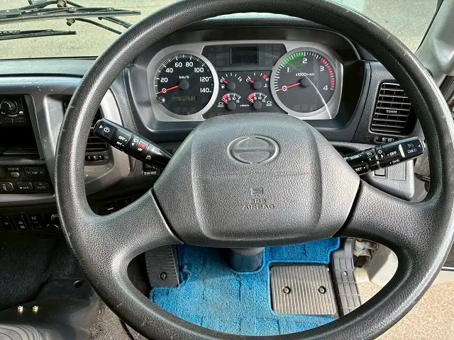 日野 レンジャー 中型/増トン ウイング エアサス ベッドの中古トラック画像14