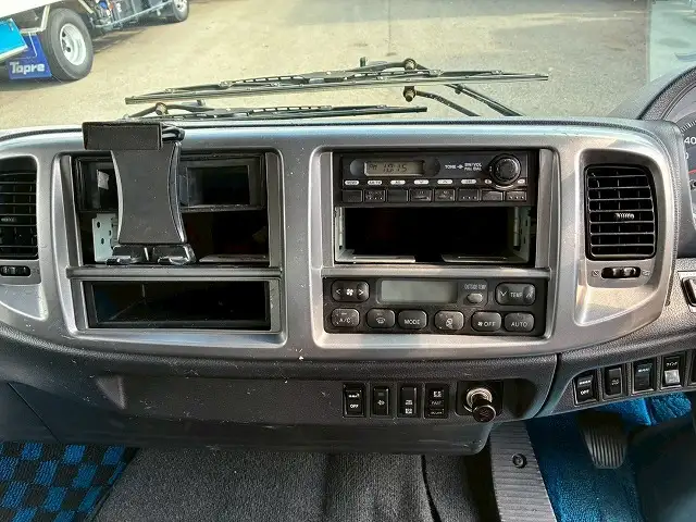 日野 レンジャー 中型/増トン ウイング エアサス ベッドの中古トラック画像15